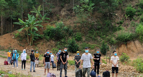 Lạng Sơn: Bắt giữ 32 người nhập cảnh trái phép