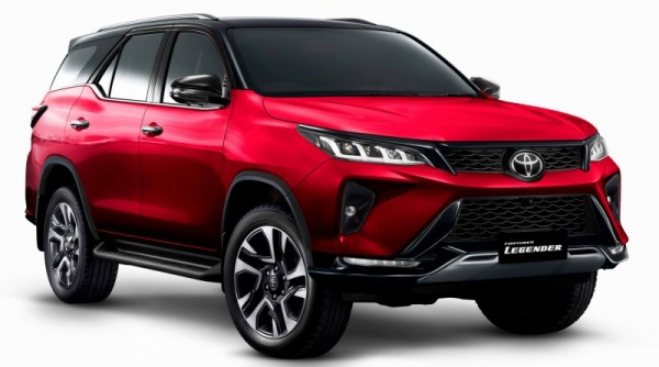 Toyota Fortuner 2021 sẵn sàng cho ngày ra mắt tại Việt Nam
