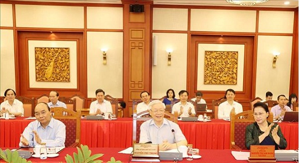Bộ Chính trị làm việc với Thường vụ Thành ủy Hà Nội