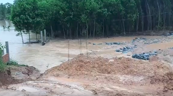 Quảng Nam: Vỡ đập thủy lợi sức chứa 800 ngàn m3 nước