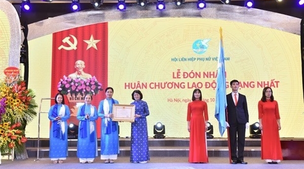 Hội Liên hiệp Phụ nữ Việt Nam vinh dự đón nhận Huân chương Lao động hạng Nhất