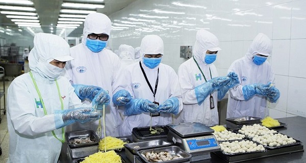 Ứng dụng công nghệ thông tin trong kiểm soát an toàn thực phẩm tại TP.HCM
