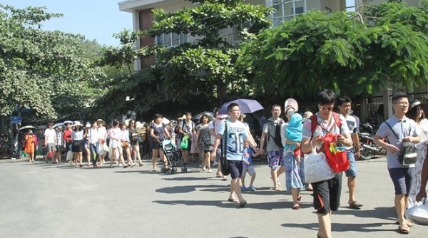 Đà Nẵng, Khánh Hòa tạm ngừng đón khách du lịch Trung Quốc