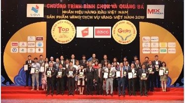 Công ty TNHH Phú Nông nhận giải thưởng Nhãn hiệu hàng đầu Việt Nam - Sản phẩm vàng, dịch vụ vàng năm 2019