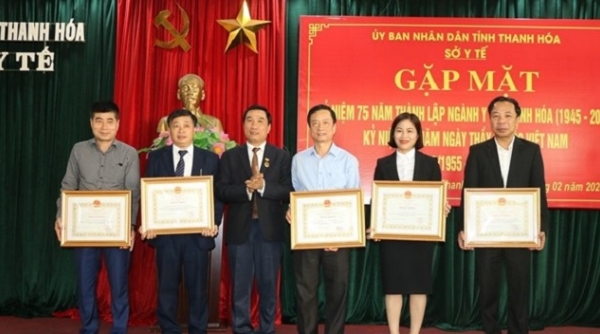 Gặp mặt kỷ niệm 75 năm thành lập ngành y tế Thanh Hóa và 65 năm Ngày Thầy thuốc Việt Nam