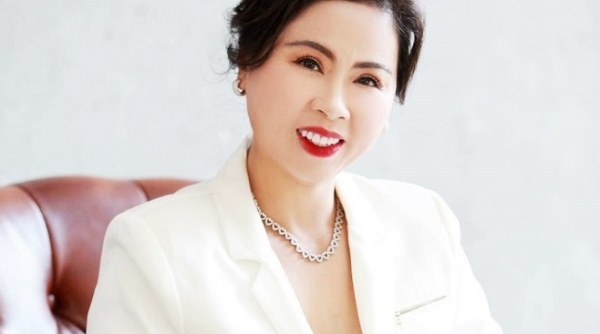 Nữ doanh nhân Hoàng Thanh Bình & câu chuyện đam mê... hàng hiệu