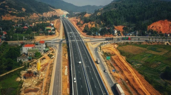 Tổ chức đấu thầu đoạn cao tốc Nghi Sơn - Diễn Châu trong tháng 4/2021