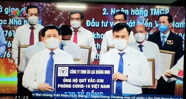 Doanh nhân Đào Hồng Tuyển ủng hộ Quỹ vaccine phòng, chống Covid-19 tổng số tiền 210 tỷ đồng