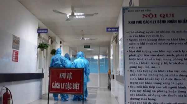 TP Hồ Chí Minh yêu cầu nhân viên y tế hạn chế tiếp xúc với những người chung quanh