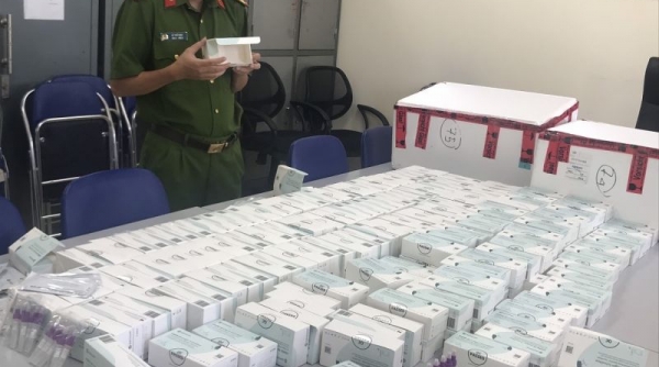 Hà Nội: Thu giữ gần 1.000 bộ test nhanh virus SARS-COV-2 nhập lậu, không có hóa đơn chứng từ