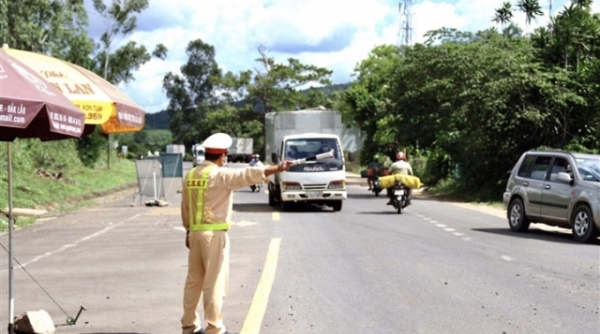 Kon Tum: Không tiếp nhận người về từ các tỉnh đang áp dụng Chỉ thị 16