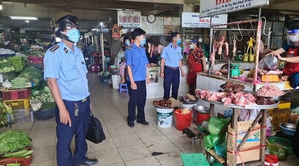 Tiền Giang: Phát hiện trường hợp kinh doanh thịt heo không có dấu kiểm soát giết mổ
