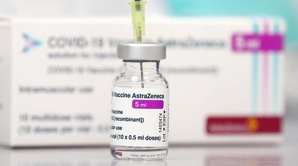 Sáng 25/9, 400.000 liều vaccine AstraZeneca do Nhật Bản tặng đã đến Việt Nam