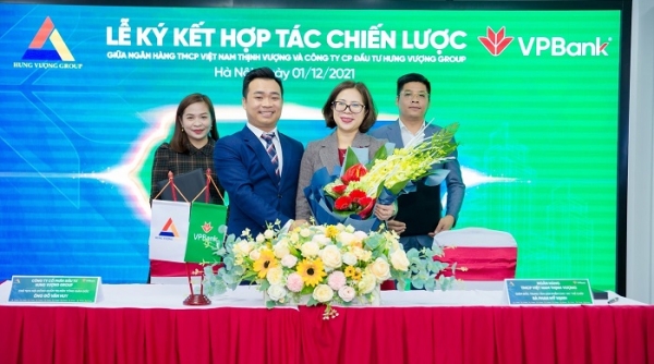 VPBank ký kết hợp tác chiến lược với Hưng Vượng Group