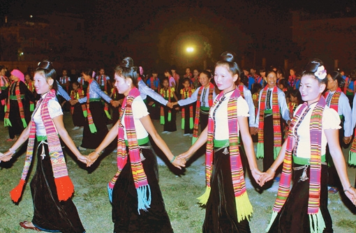 UNESCO công nhận Nghệ thuật Xòe Thái là di sản văn hóa phi vật thể