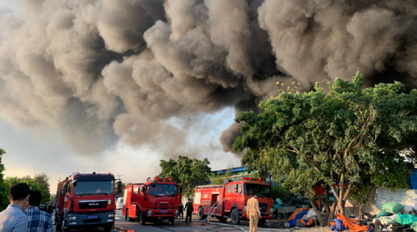 Cháy lớn tại Công ty TNHH Hồng Ngọc tại Hải Dương
