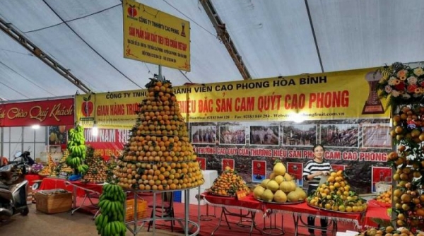 100 gian hàng trưng bày sản phẩm tại Phiên chợ vùng cao tỉnh Hoà Bình