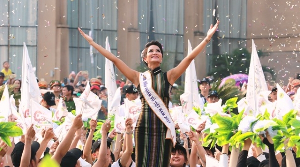 Hoa hậu H’Hen Niê làm Đại sứ truyền thông của Lễ hội thương hiệu cà phê Buôn Ma Thuột
