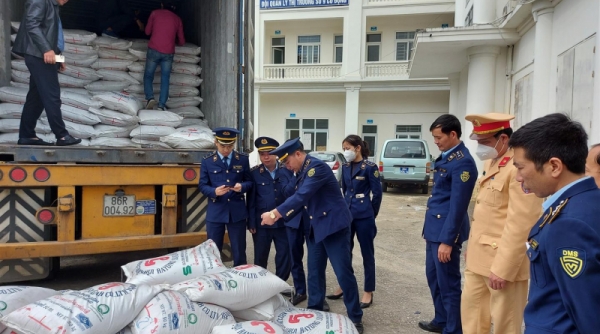 Thanh Hoá phát hiện vụ vận chuyển số lượng đường nghi nhập lậu lớn nhất từ trước đến nay