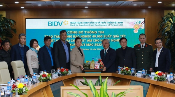 BIDV dành 20 tỷ đồng tặng quà Tết cho người nghèo Xuân Quý Mão 2023