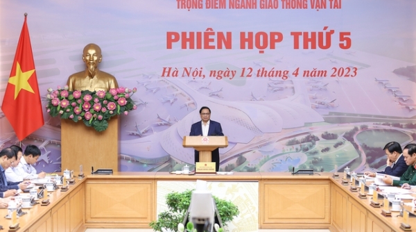 Thủ tướng: Đầu tư công kích hoạt các hoạt động kinh tế, thúc đẩy phát triển, tạo việc làm, sinh kế cho người dân