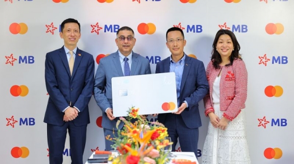 MB và Mastercard công bố hợp tác toàn diện