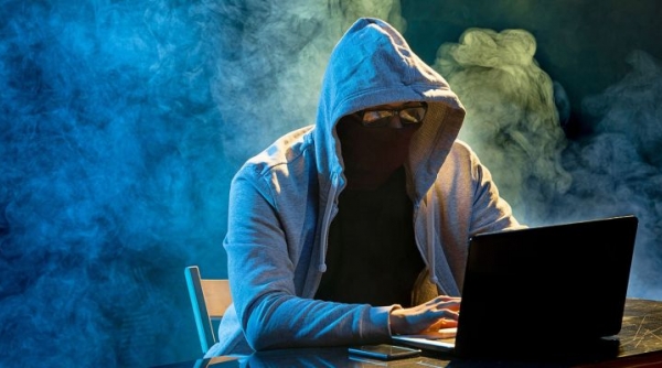 TP. Hồ Chí Minh: Bắt khẩn cấp ‘hacker’ xâm nhập hệ thống ngân hàng chiếm đoạt 10 tỷ đồng