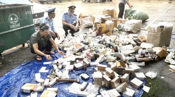 Cục QLTT tỉnh Đắk Lắk tiêu hủy hàng nghìn sản phẩm hàng hóa vi phạm