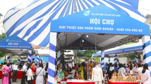 Hội chợ giới thiệu sản phẩm khởi nghiệp - OCOP của phụ nữ tại Hà Nội