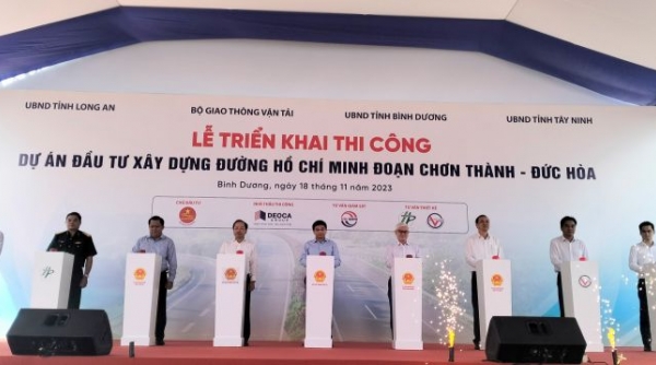 Thi công Dự án đầu tư xây dựng đường Hồ Chí Minh đoạn Chơn Thành - Đức Hòa gần 2.300 tỷ đồng