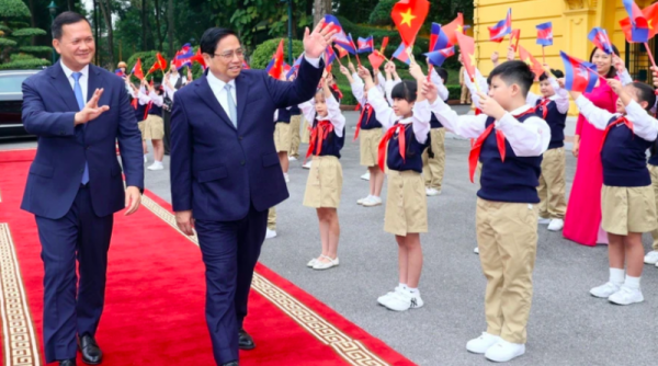 Thủ tướng Phạm Minh Chính chủ trì Lễ đón Thủ tướng Campuchia thăm chính thức Việt Nam