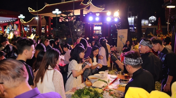 Lễ hội Tết Việt 2024 thu hút hơn 90.000 lượt khách