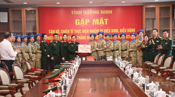 Tỉnh Quảng Ninh gặp mặt cán bộ, chiến sĩ LLVT tỉnh tham gia diễu binh, diễu hành Chiến thắng Điện Biên Phủ