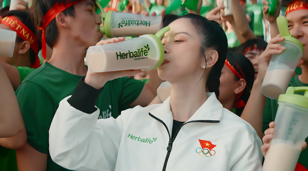 Herbalife ra mắt video âm nhạc “Tiếp lửa vinh quang” kỷ niệm 12 năm đồng hành cùng thể thao Việt Nam