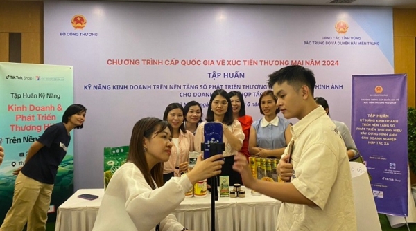 Đẩy mạnh phát triển thương hiệu trên nền tảng số tại Đồng bằng sông Cửu Long