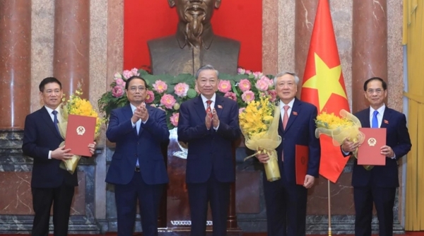 Tổng Bí thư, Chủ tịch nước trao quyết định bổ nhiệm 3 Phó Thủ tướng và 2 Bộ trưởng