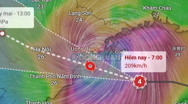 Bão số 3 đổi hướng tiến thẳng về Hà Nội