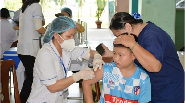 TP. HCM: Các quận, huyện cần đẩy mạnh công tác rà soát tiêm vaccine phòng sởi