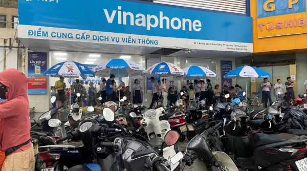 VinaPhone nhanh chóng đảm bảo liên lạc sau bão Yagi