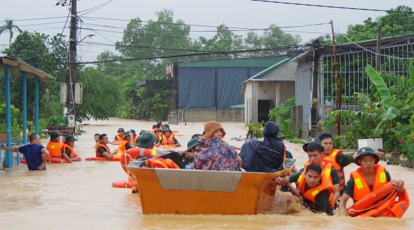 Hướng dẫn những việc cần làm trước, trong và sau bão