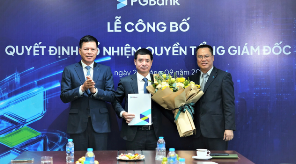 PGBank trao quyết định bổ nhiệm Quyền Tổng giám đốc