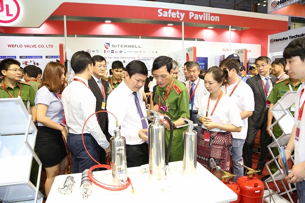 10 năm Secutech Vietnam - Fire Safety & Rescue Vietnam: Tăng cường hợp tác, chia sẻ kinh nghiệm 10 năm Secutech Vietnam - Fire Safety & Rescue Vietnam: Tăng cường hợp tác, chia sẻ kinh nghiệm