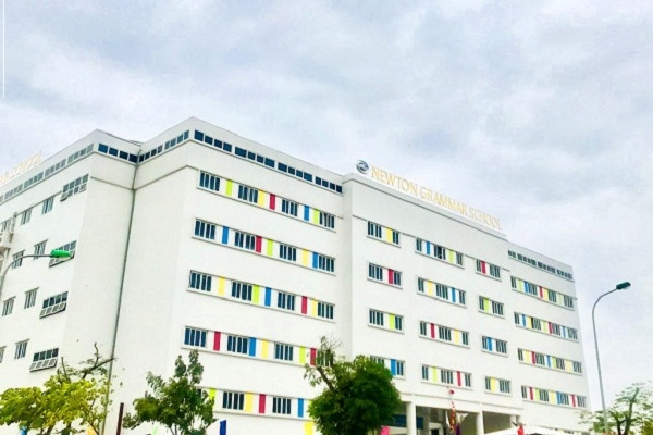 Bộ GD&ĐT: Yêu cầu ngừng hợp tác với trường “ma” ở Mỹ Bộ GD&ĐT: Yêu cầu ngừng hợp tác với trường “ma” ở Mỹ