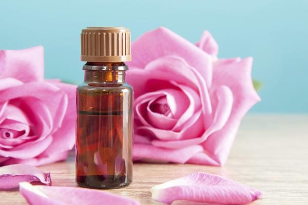 Phân biệt tinh dầu thật và giả Phân biệt tinh dầu thật và giả