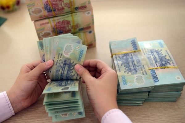 Tiền thưởng Tết có nên quy định cụ thể trong Luật lao động? Tiền thưởng Tết có nên quy định cụ thể trong Luật lao động?