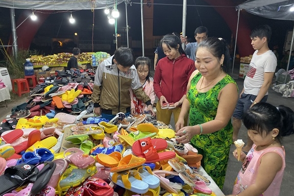 Bình Dương: Đưa hàng Việt chất lượng cao về với người lao động Bình Dương: Đưa hàng Việt chất lượng cao về với người lao động