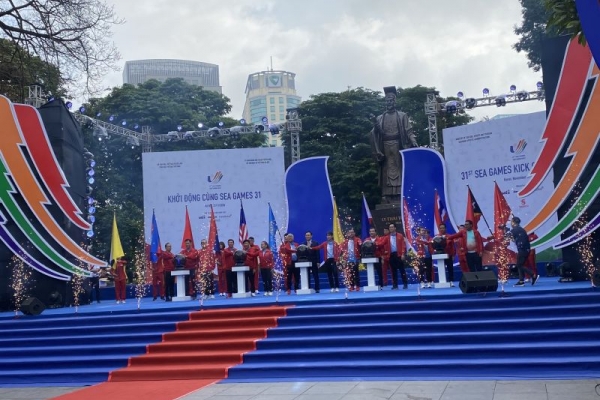 Khởi động cùng SEA Games 31: Đếm ngược tới Đại hội Thể thao Đông Nam Á Khởi động cùng SEA Games 31: Đếm ngược tới Đại hội Thể thao Đông Nam Á