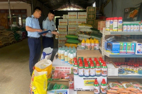 Quản lý thị trường Sơn La: Phát hiện, xử lý 59 vụ hàng hoá vi phạm trong tháng 8