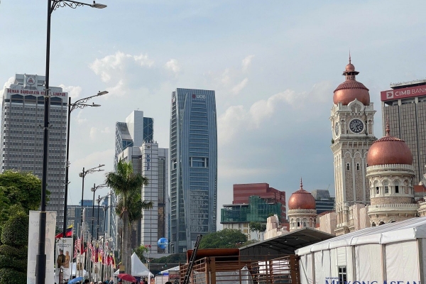 Dự báo Việt Nam đứng đầu khu vực ASEAN-6 về tốc độ tăng trưởng