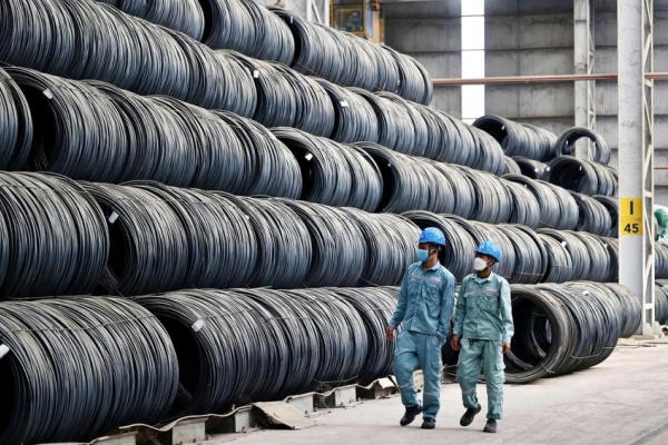 Giá thép hôm nay 16/10: Quặng sắt mất giá mạnh, xác lập đáy mới